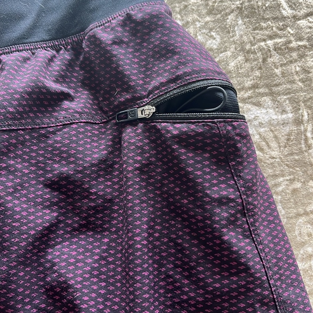 Lululemon Lightweight Shorts - Picture 3 of 3